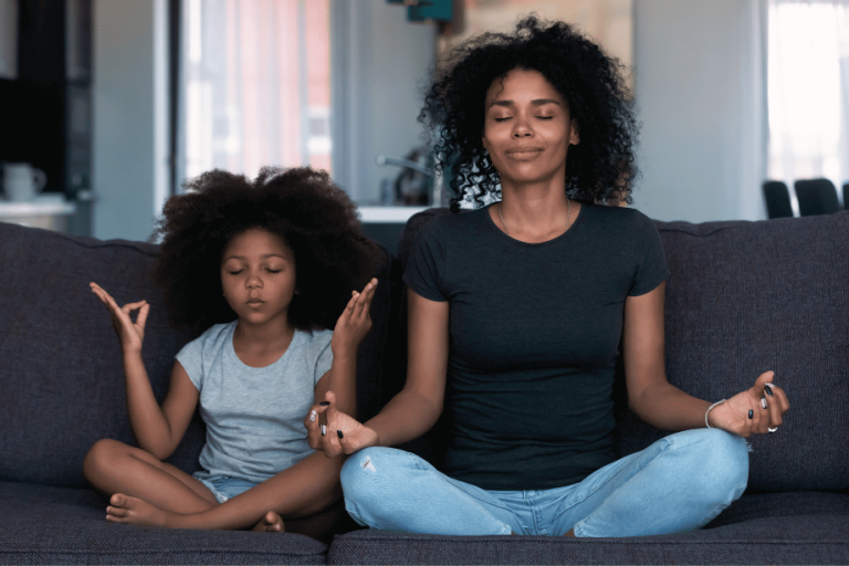 mother-daughter-relaxing-dental-anxiety-tips-art-science-family-dentistry-woodbury